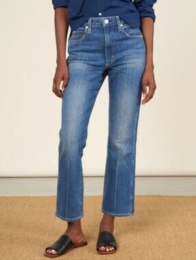 AMO Bella Cropped Straight Leg Jeans In Peaceful